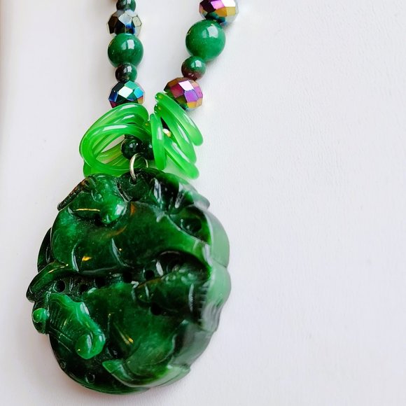 One of Kind Necklace Wild Horses Jade Stone RARE Glass Rings - Picture 5 of 6